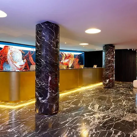 乌斯怀亚伊维萨海滩酒店-仅限成人 5* 普拉亚登博萨