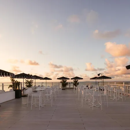 Hotell The Unexpected Ibiza - Ushuaia Club Entrance Included (adults Only) Playa d'en Bossa